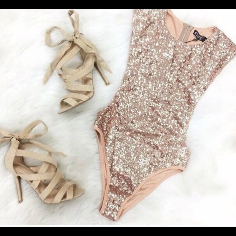 Sexy Sequins Suit